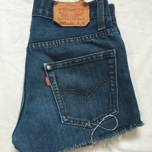 Vintage Levi’s Distressed shorts